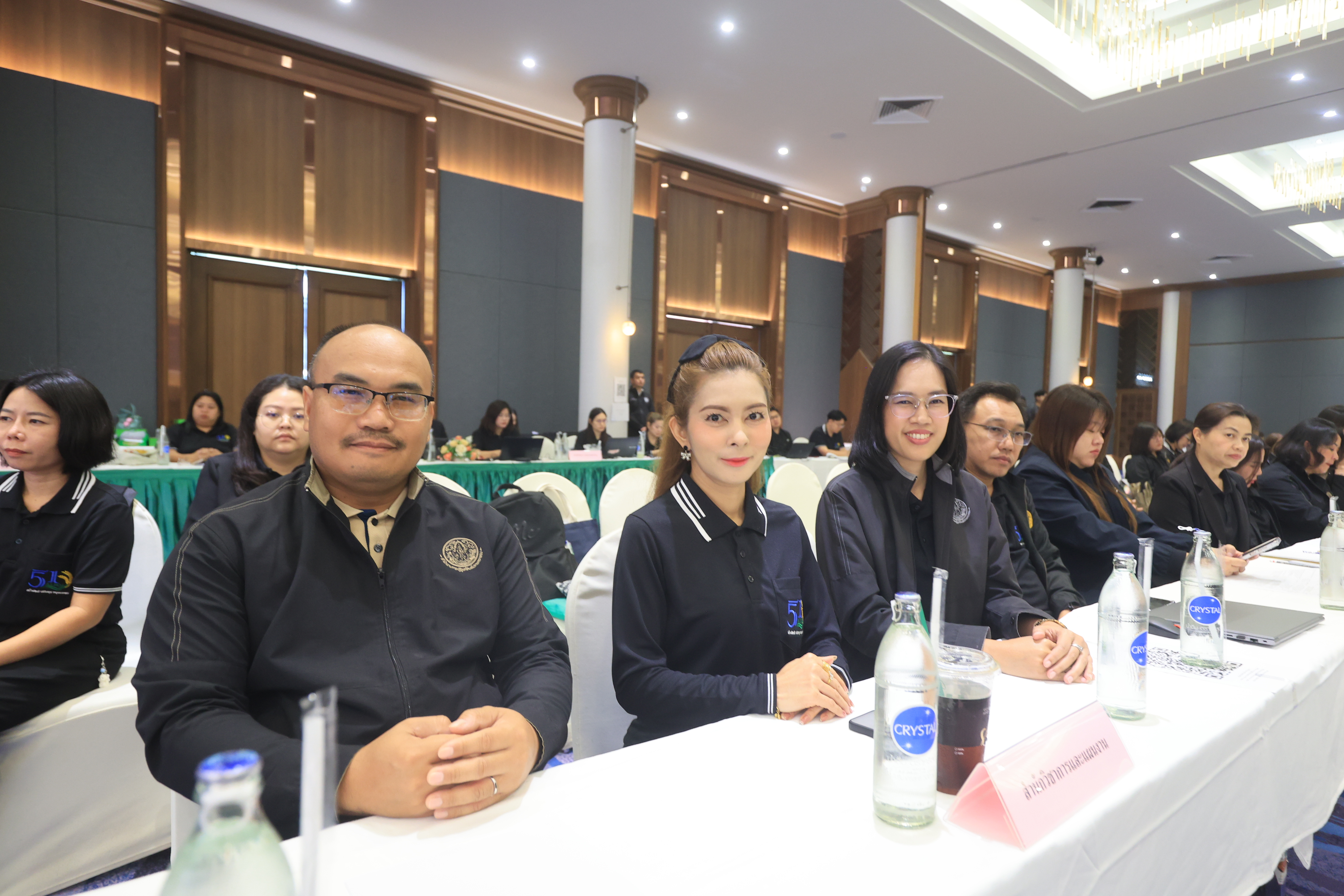 title - เลขาฯ ส.ป.ก. ประชุมเข้ม! 